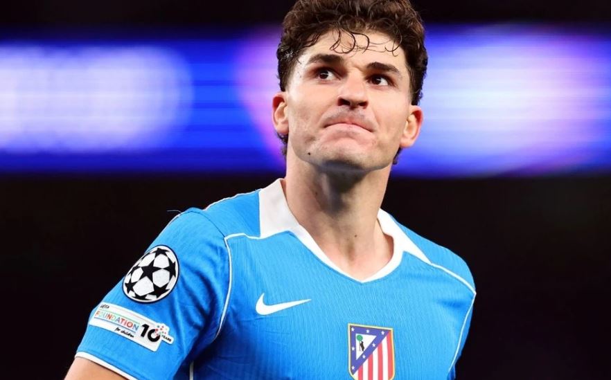 Barca muốn hỏi mua Julian Alvarez khi hồ sơ của anh khá “khủng”